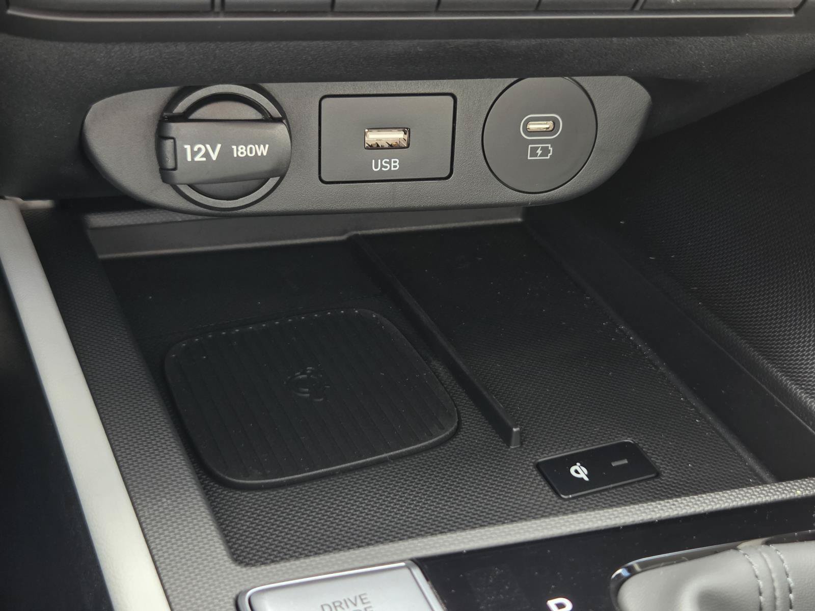 New 2026 Hyundai Elantra SEL Sport FWD image 19