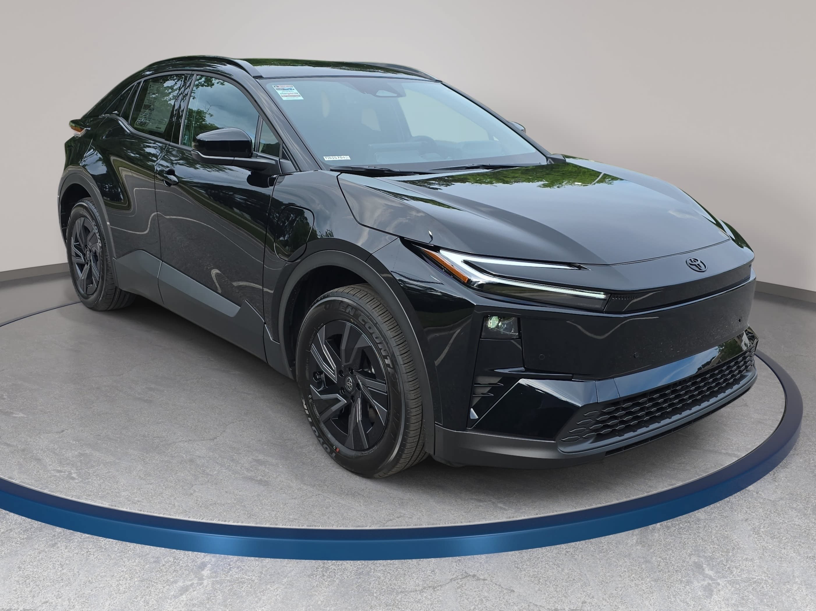 New 2026 Toyota C-HR AWD/4WD image 3
