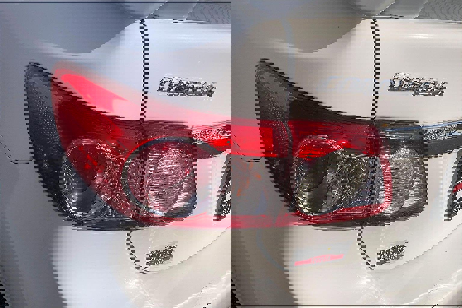 Used 2011 Toyota Corolla LE image 32