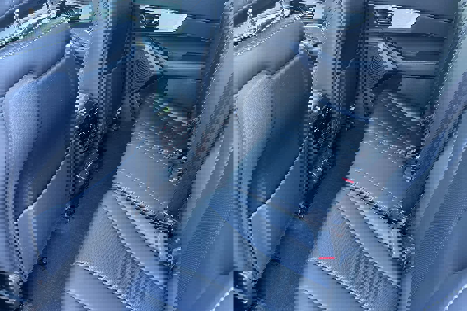 Used 2023 Acura MDX SH-AWD w/ Technology Package image 11