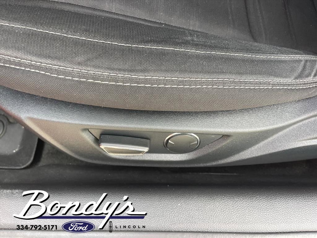 Used 2017 Ford Mustang GT image 9