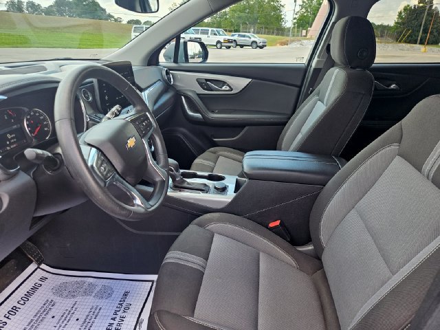 Used 2025 Chevrolet Blazer LT AWD/4WD image 9