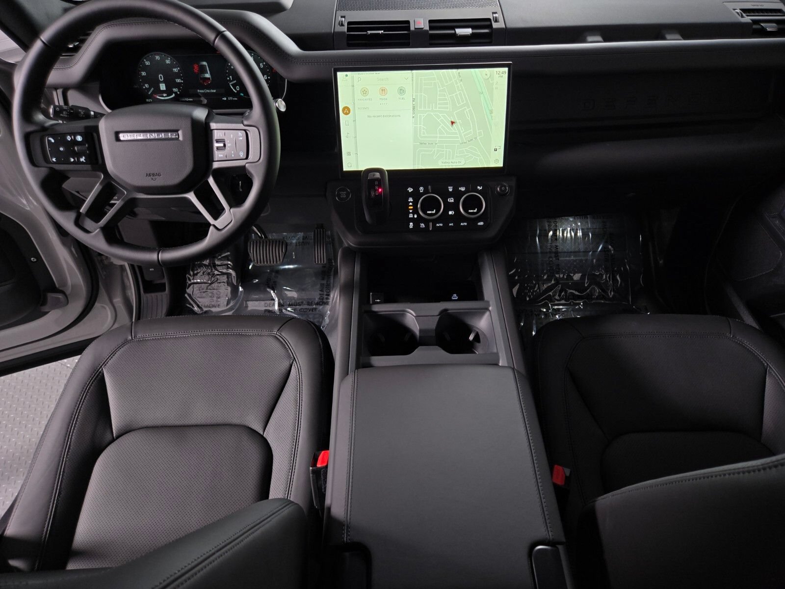 New 2026 Land Rover Defender 130 X-Dynamic SE AWD/4WD image 4