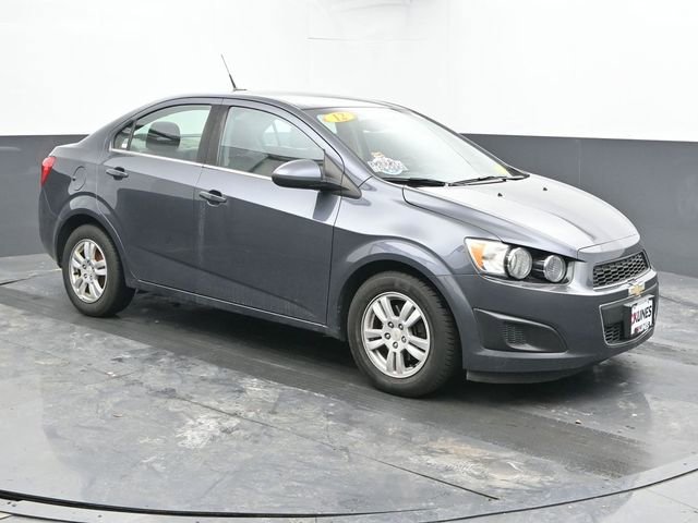 Used 2012 Chevrolet Sonic LT image 2