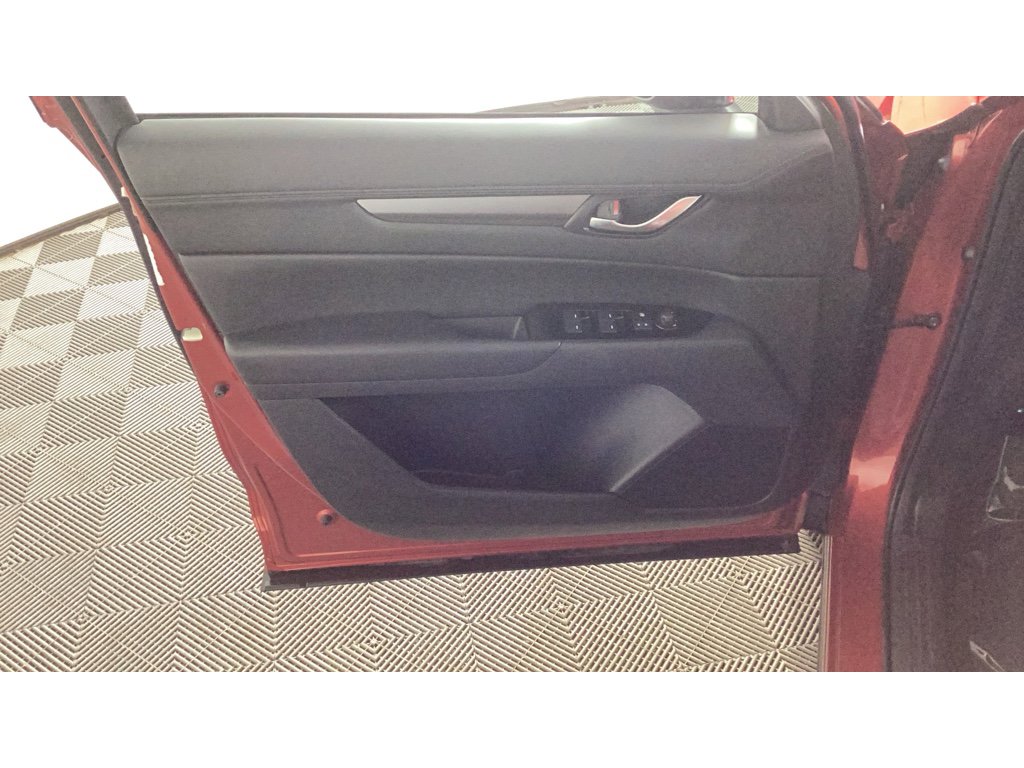 Used 2025 MAZDA CX-5 AWD 2.5 S w/ Preferred Package image 16