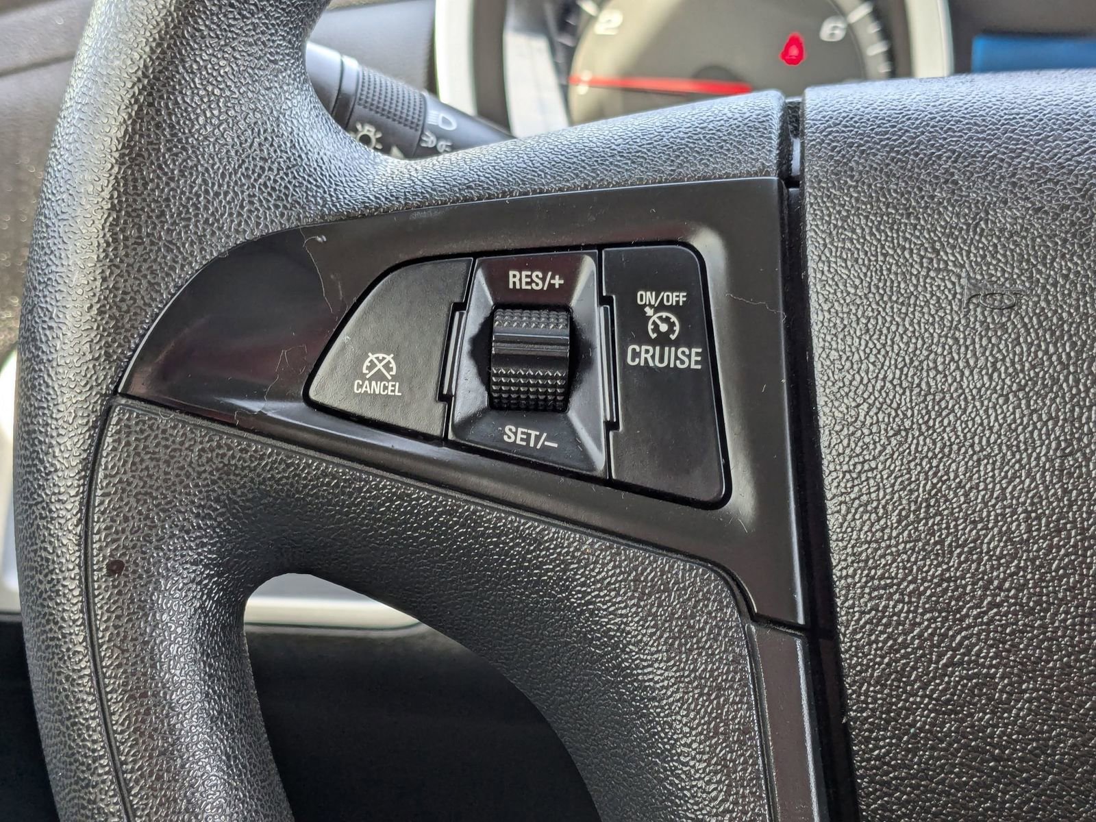 Used 2012 Chevrolet Equinox LS image 14