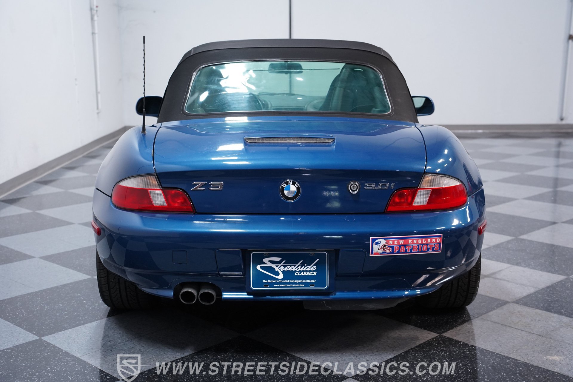 Used 2001 BMW Z3 3.0i RWD image 9