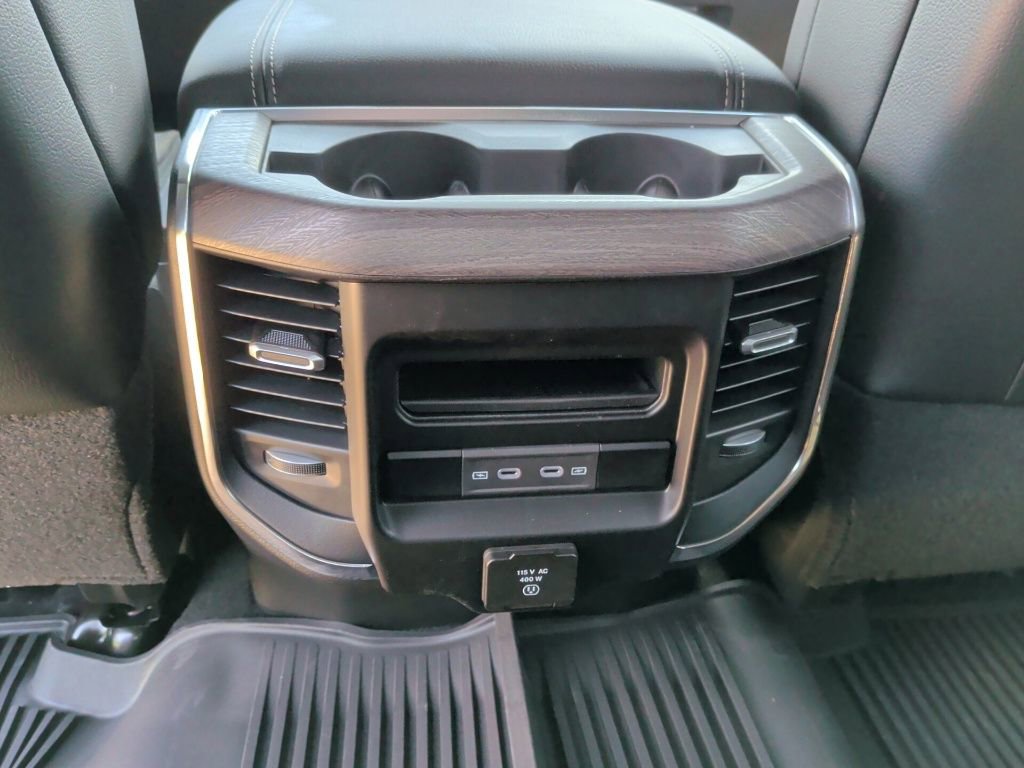 New 2026 RAM 3500 Laramie AWD/4WD image 46