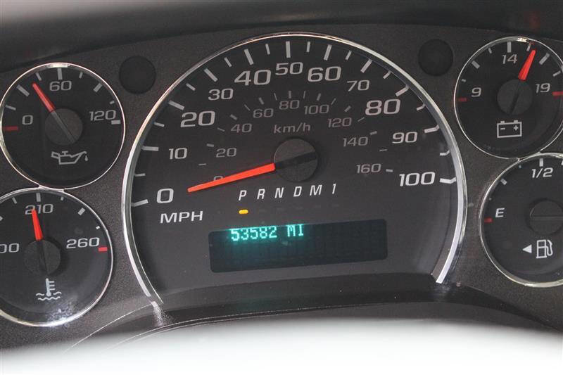 Used 2022 Chevrolet Express 2500 w/ Driver Convenience Package image 15