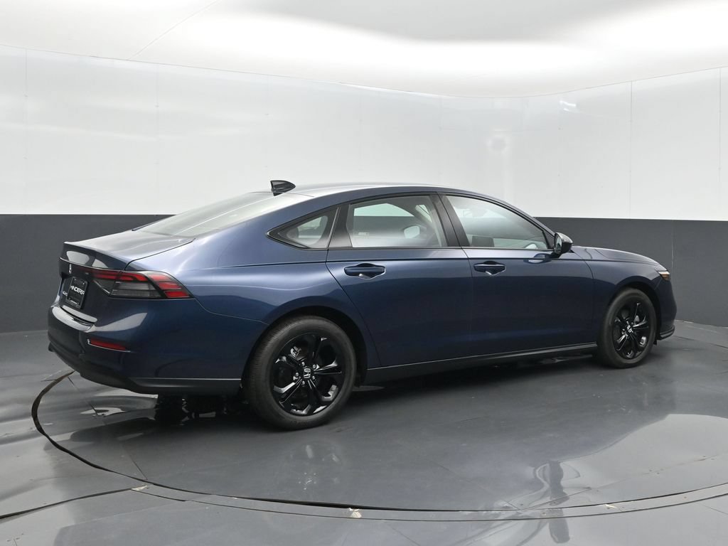 New 2025 Honda Accord SE image 8