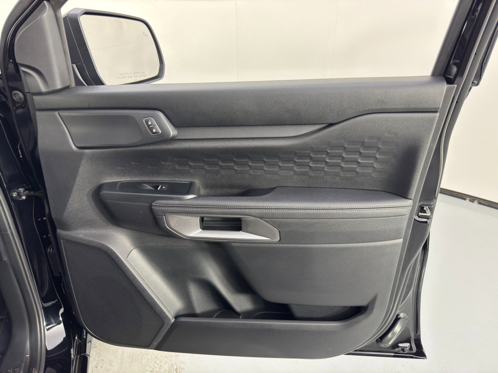 Used 2025 Ford Ranger XLT w/ Equipment Group 301A High image 38