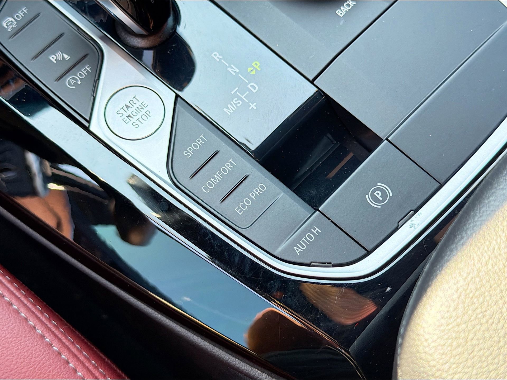 Used 2023 BMW X3 sDrive30i w/ Convenience Package image 30