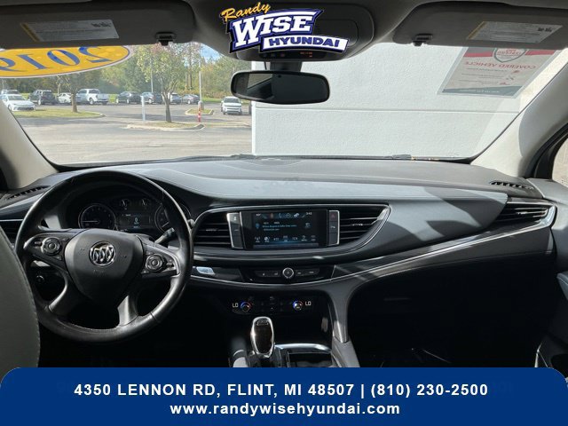 Used 2019 Buick Enclave Essence AWD/4WD image 17