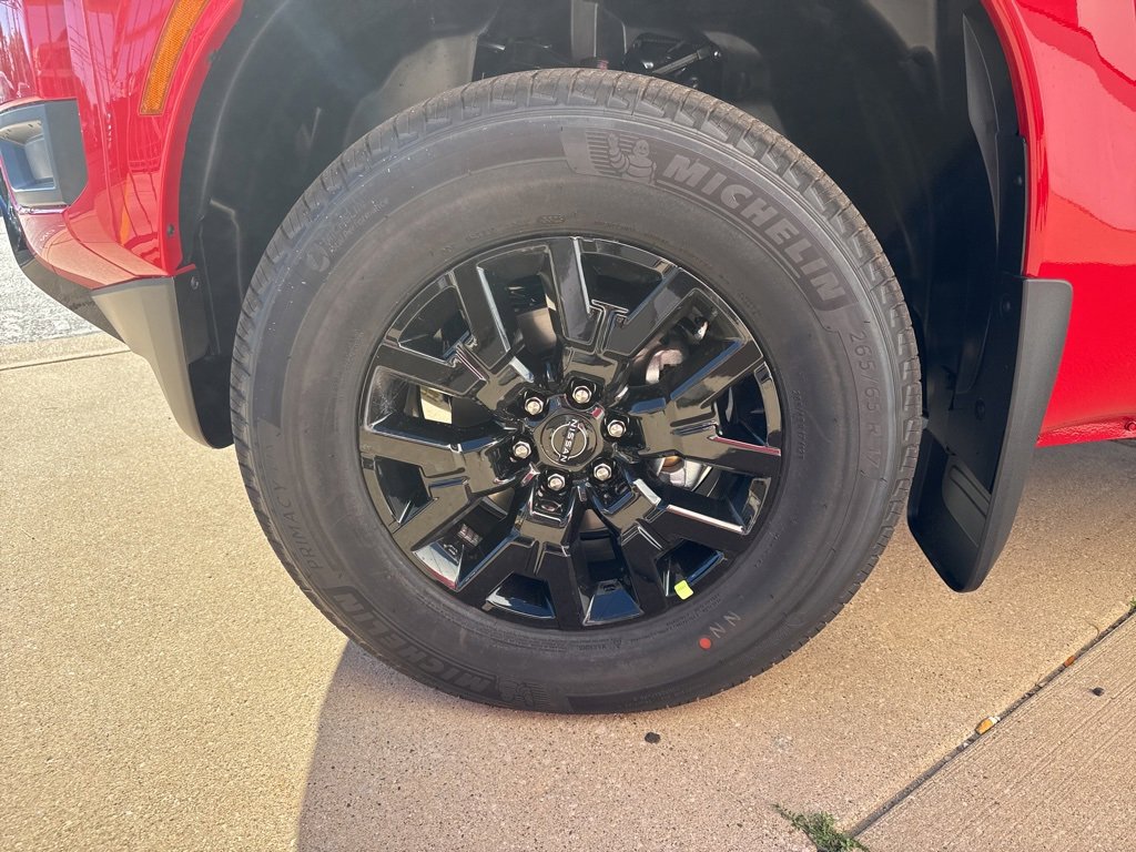 New 2026 Nissan Frontier SV image 9