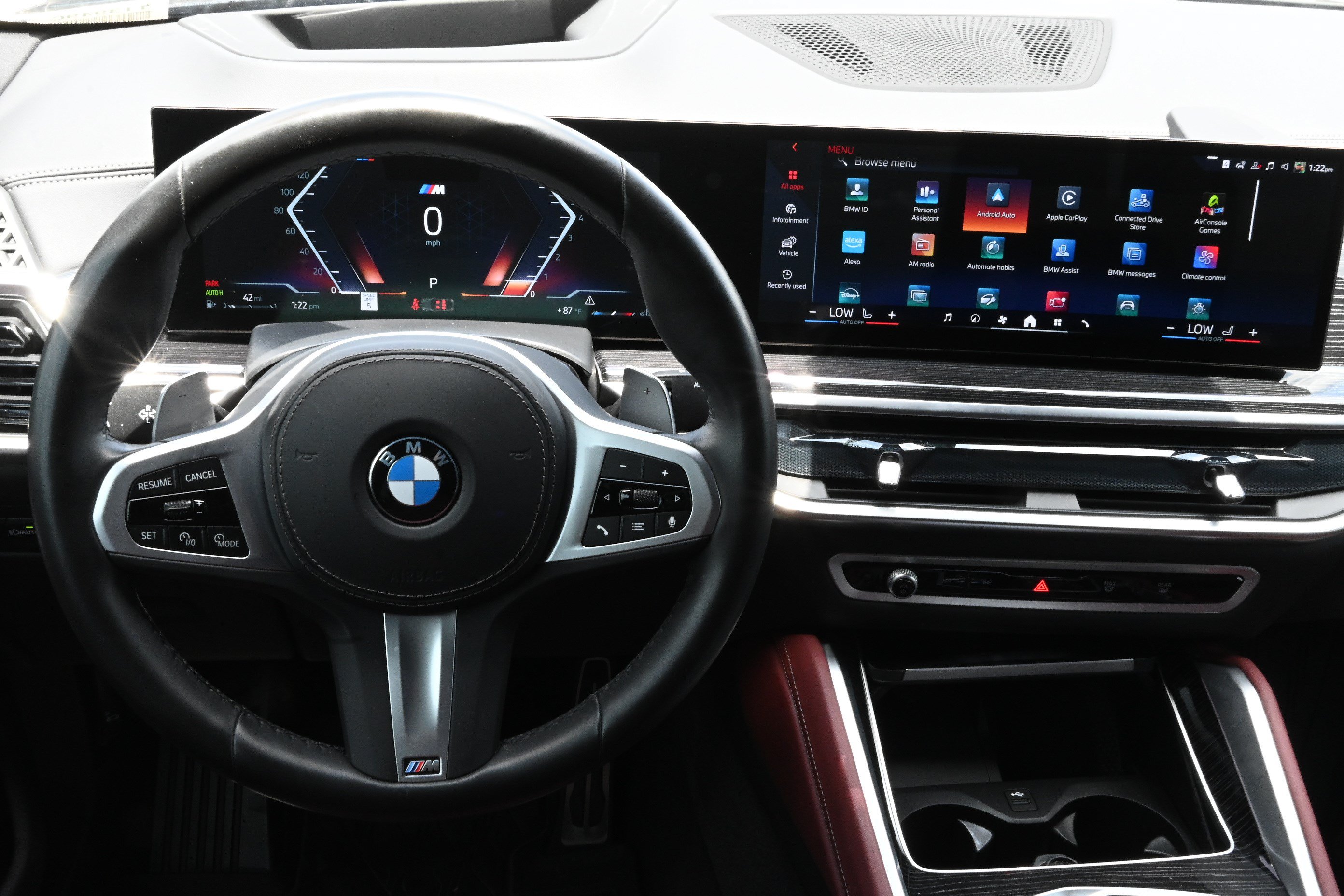 Certified 2025 BMW X6 xDrive40i w/ Executive Package AWD/4WD image 15