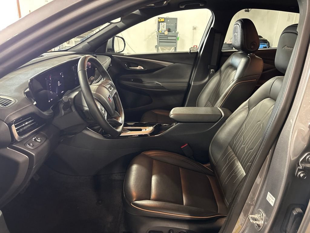 Used 2024 Buick Envista Avenir FWD image 30