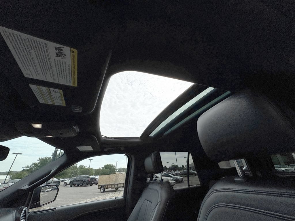 Used 2019 Ford Expedition Limited AWD/4WD image 19