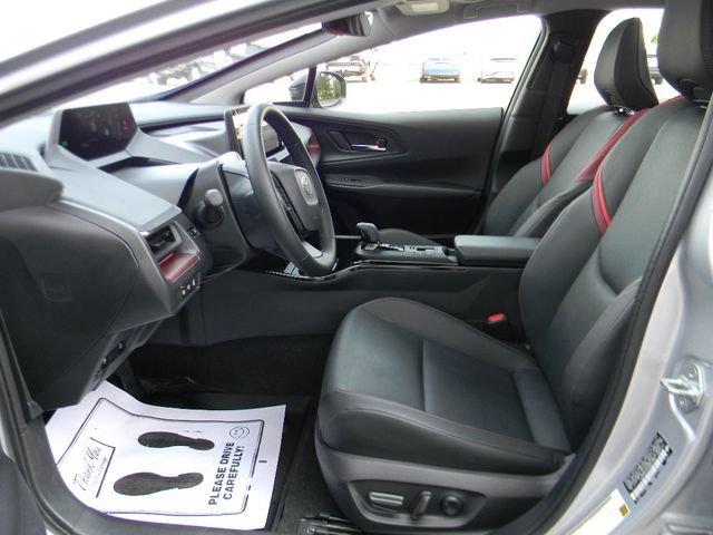 Used 2024 Toyota Prius Prime FWD image 18