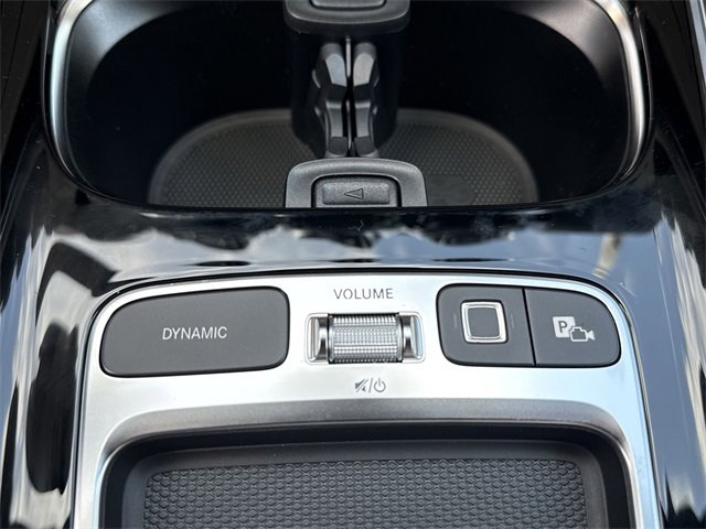 New 2025 Mercedes-Benz GLA 250 image 12