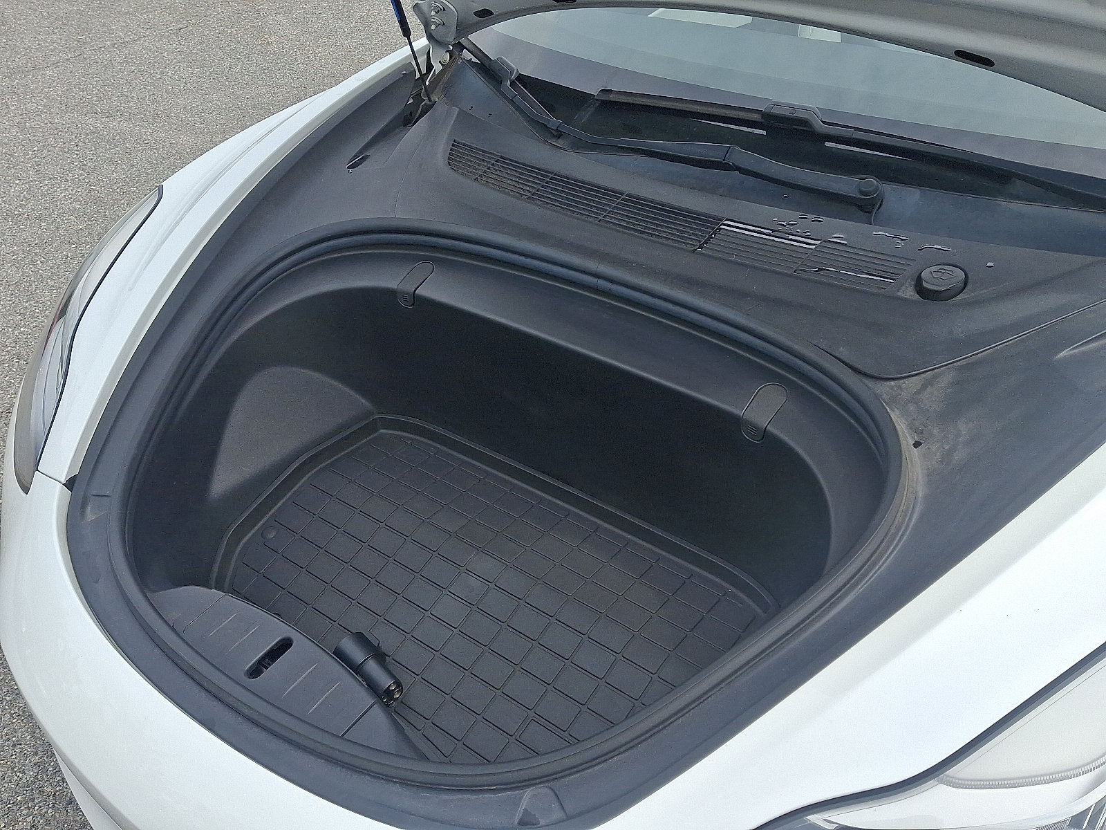 Used 2020 Tesla Model 3 Performance AWD/4WD image 25