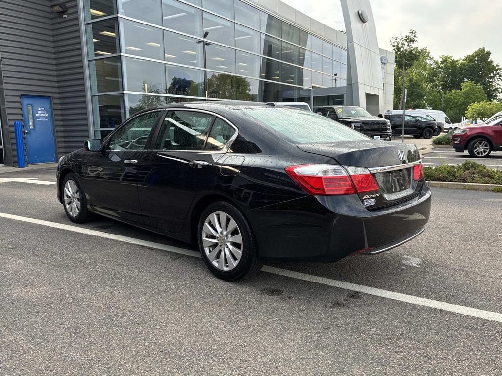 Used 2015 Honda Accord EX-L image 5