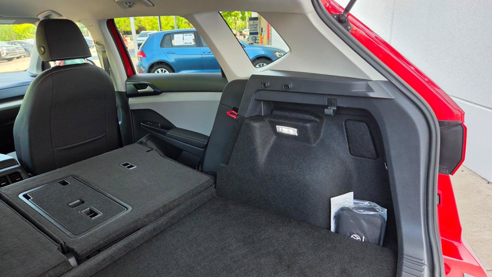 Certified 2024 Volkswagen Taos SE AWD/4WD image 66