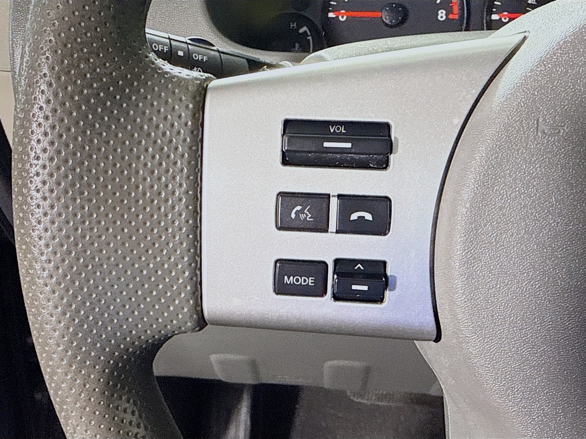 Used 2021 Nissan Frontier SV RWD image 14
