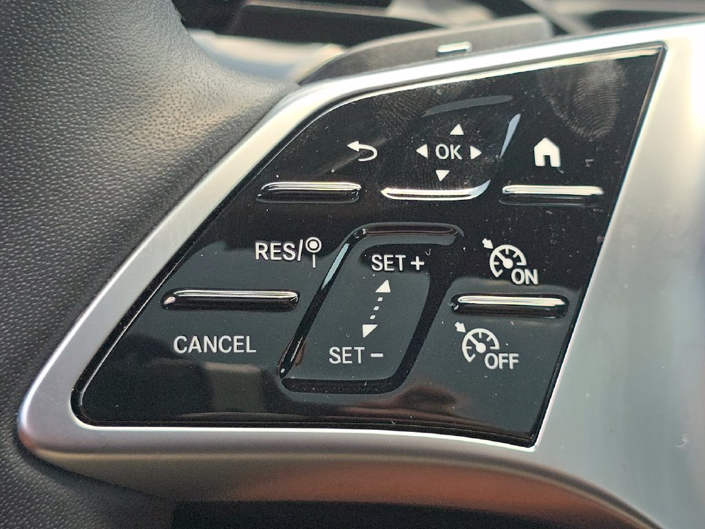 Certified 2026 Mercedes-Benz C 300 4MATIC Sedan image 35