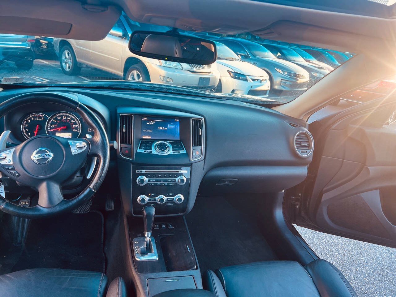 Used 2014 Nissan Maxima 3.5 SV w/ Premium Package FWD image 9