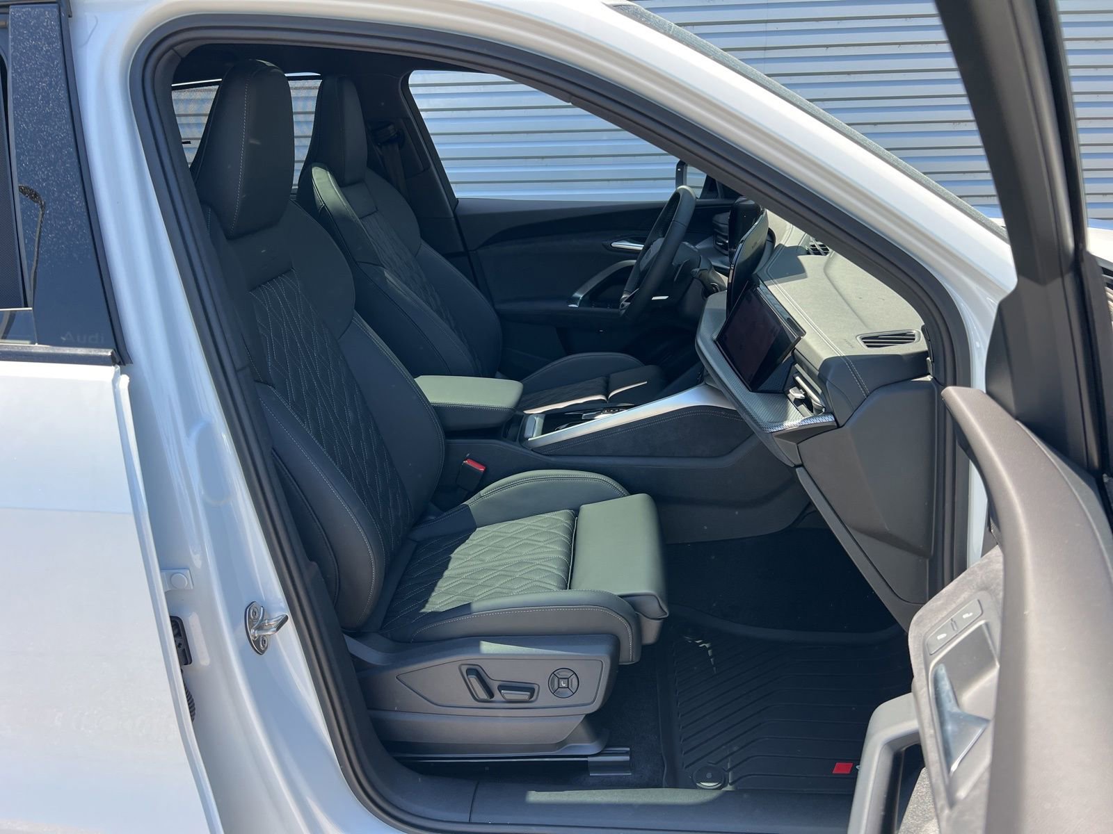 New 2026 Audi SQ5 Premium Plus AWD/4WD image 44