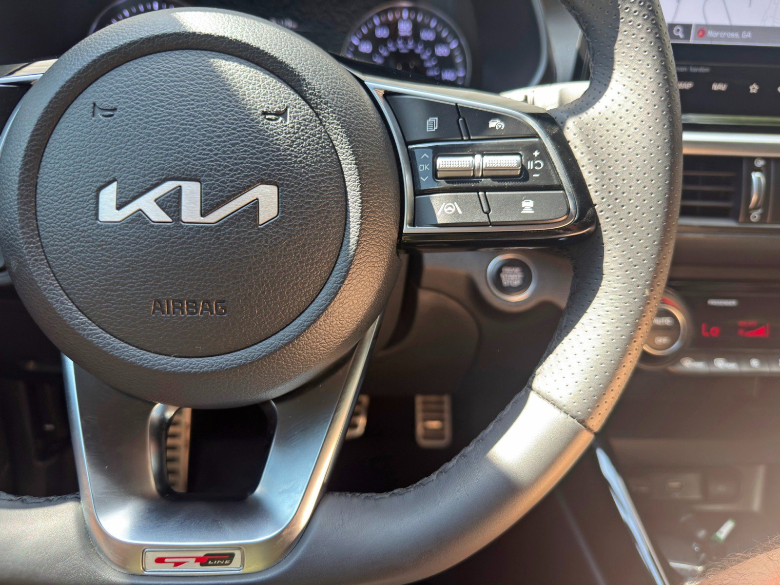 Used 2024 Kia Forte GT-Line w/ GT-Line Premium Package FWD image 21