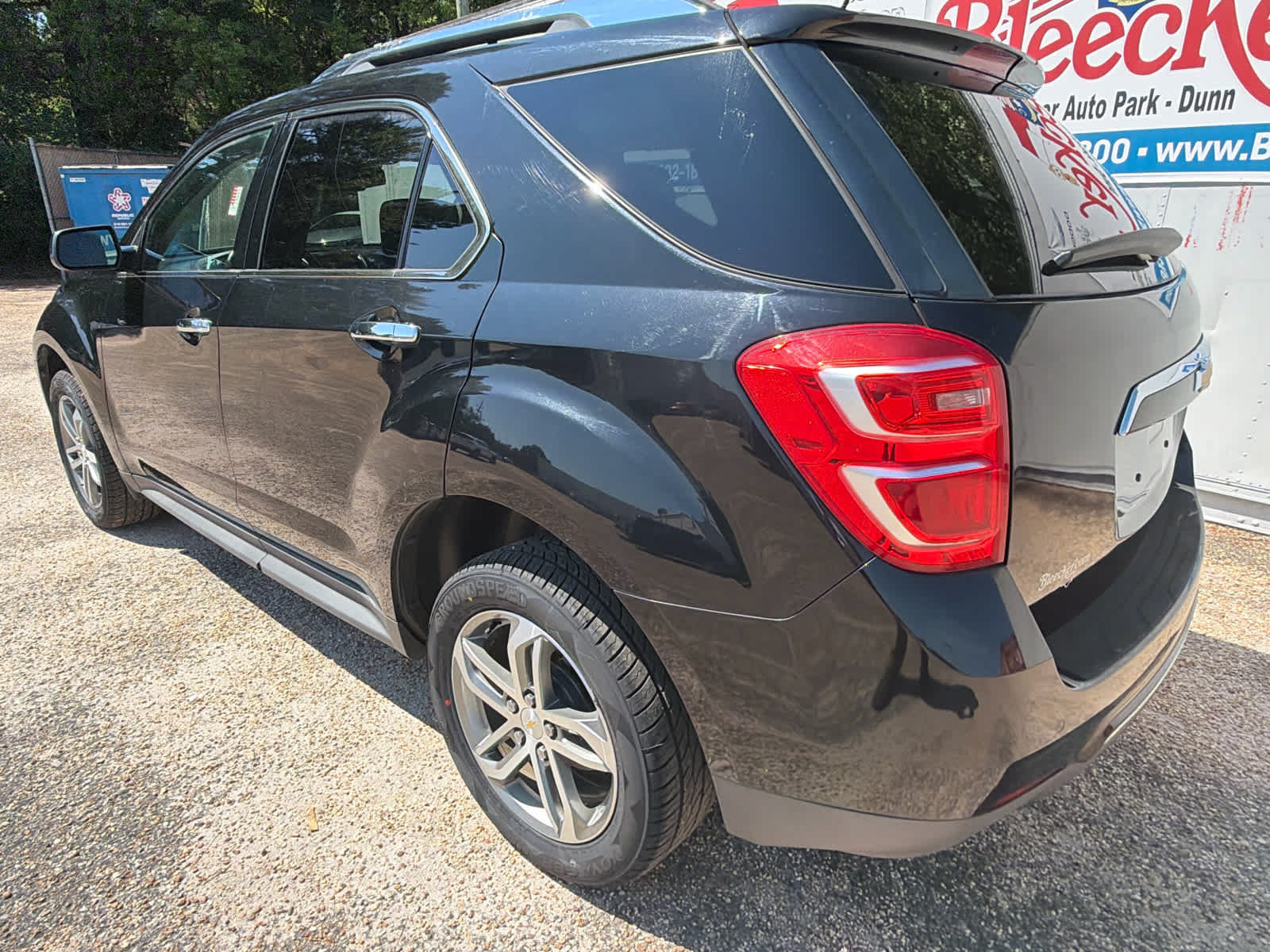 Used 2016 Chevrolet Equinox LTZ w/ Enhanced Convenience Package FWD image 8