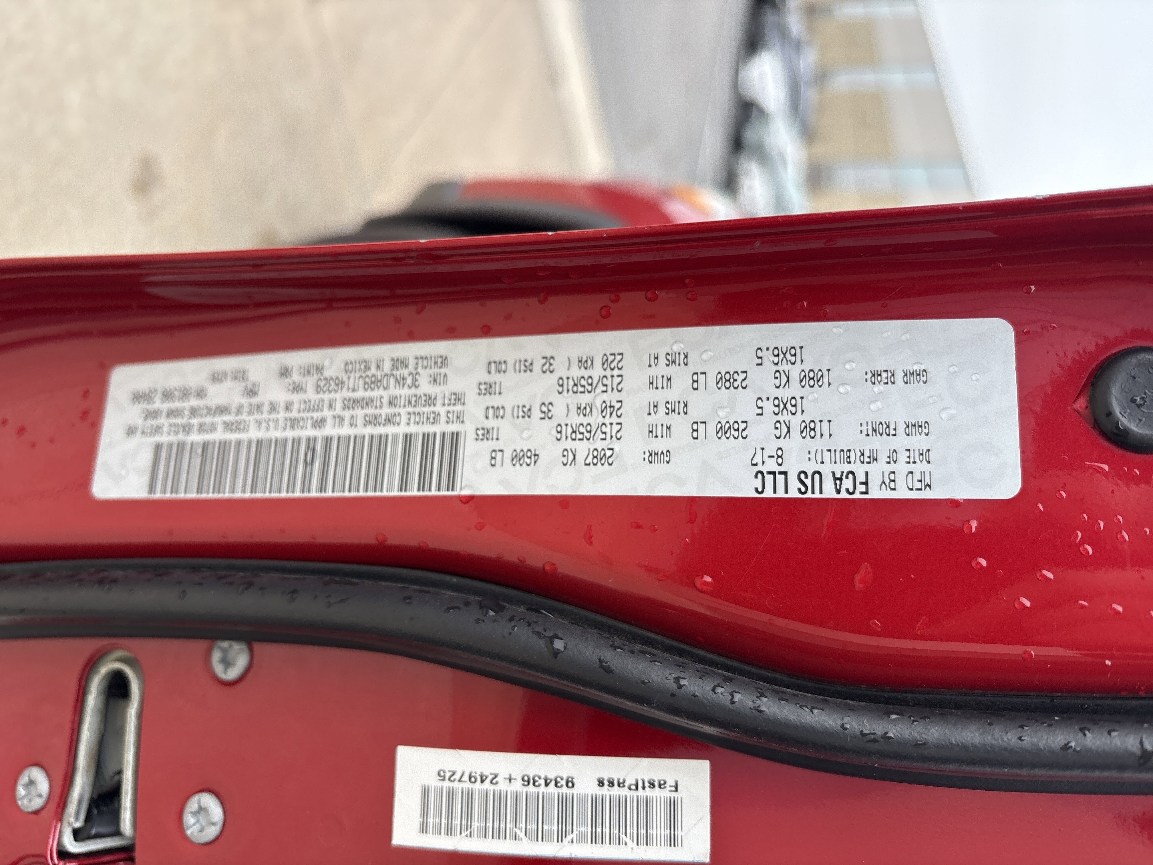 Used 2018 Jeep Compass Sport image 32