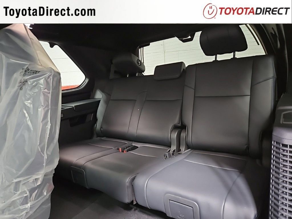 New 2026 Toyota Sequoia Platinum w/ Tow Technology Package AWD/4WD image 24