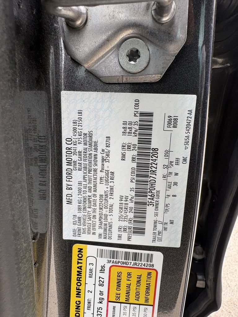 Used 2018 Ford Fusion SE w/ Equipment Group 201A FWD image 28