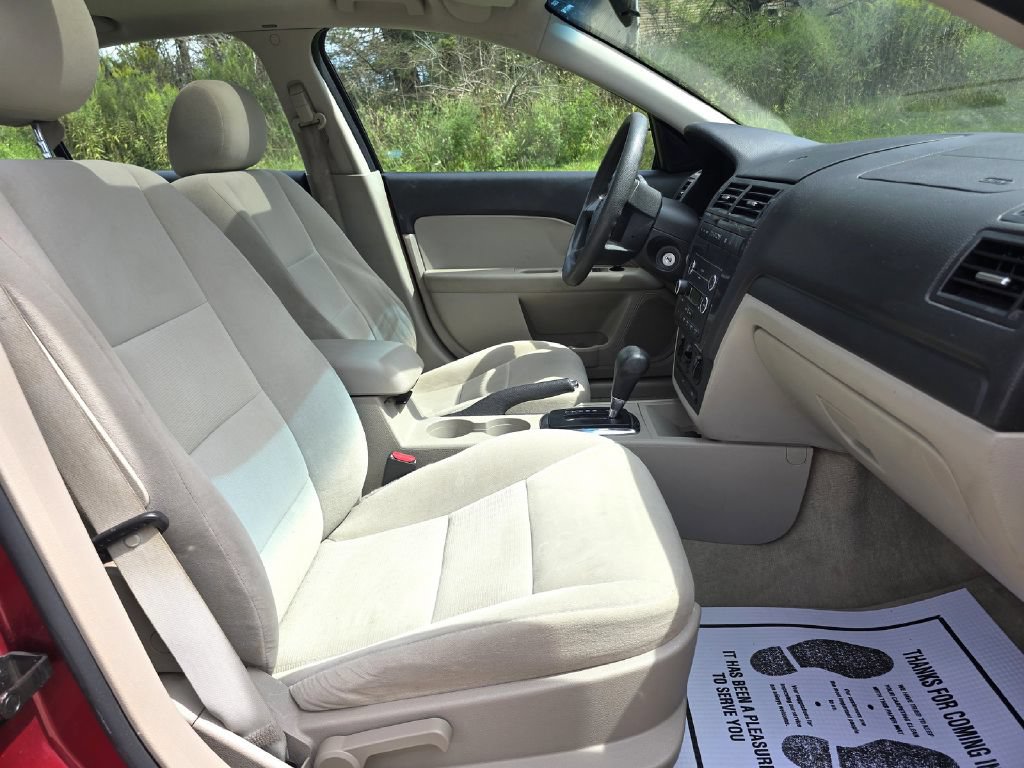 Used 2008 Ford Fusion SE AWD/4WD image 16