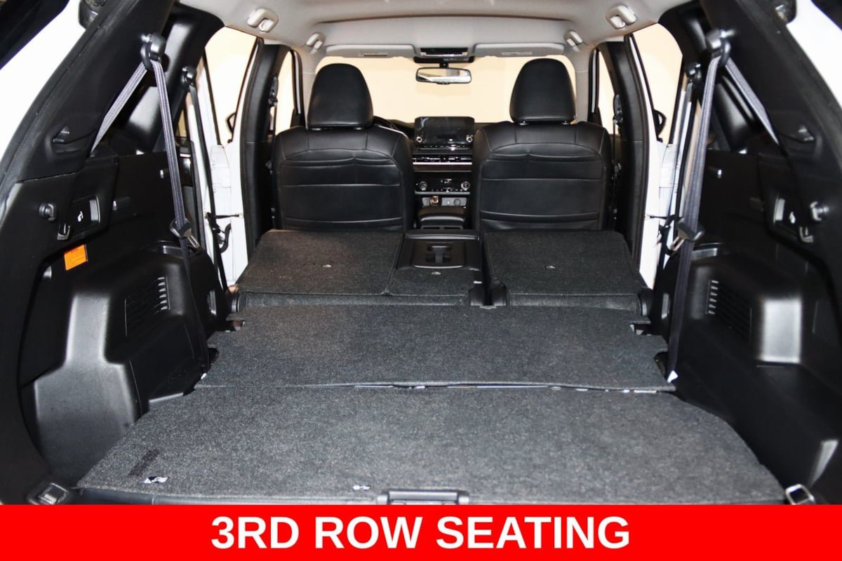 Used 2024 Mitsubishi Outlander 4WD Plug-In Hybrid image 23