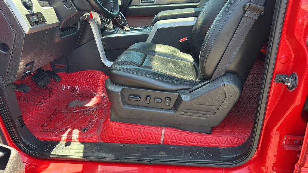 Used 2013 Ford F150 Raptor w/ Luxury Equipment Group AWD/4WD image 20
