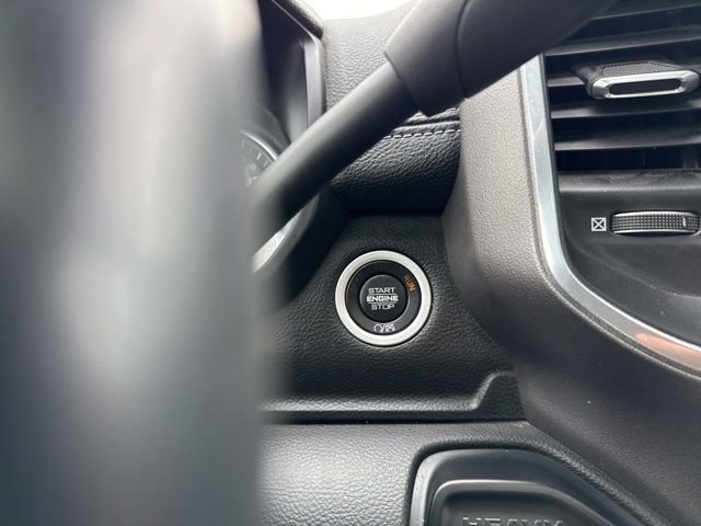 Used 2020 RAM 2500 Laramie image 32