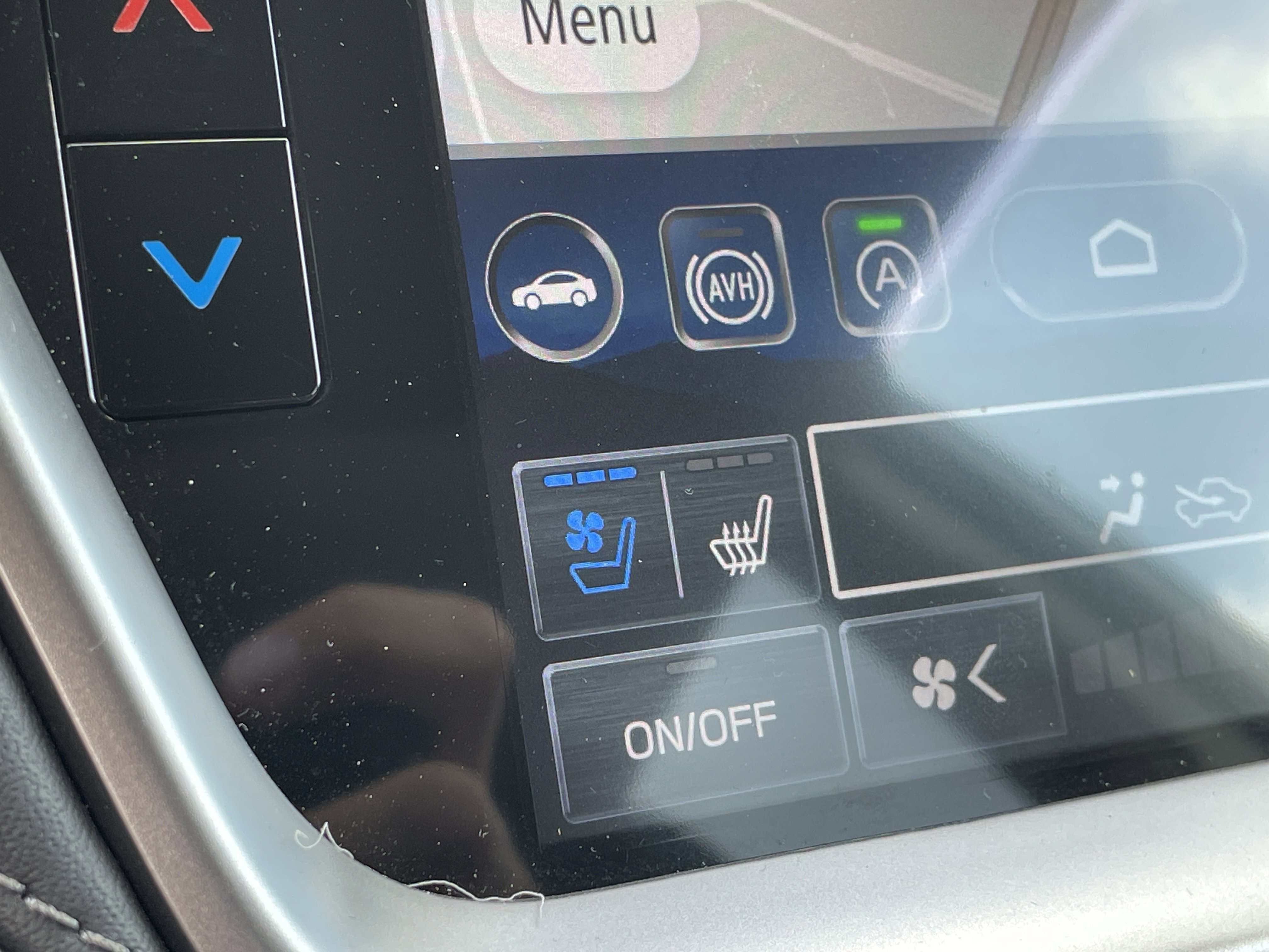 Certified 2025 Subaru Outback Touring w/ Tech Package 3 image 26