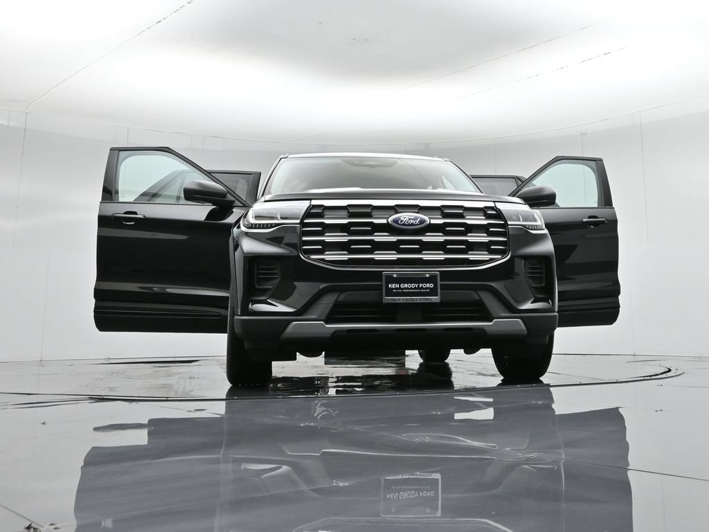 New 2026 Ford Explorer Active RWD image 49