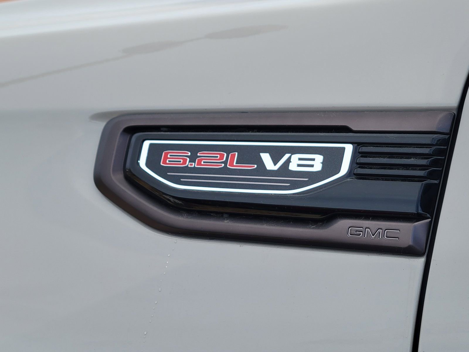 New 2026 GMC Sierra 1500 AT4X w/ AT4X AEV Edition image 13