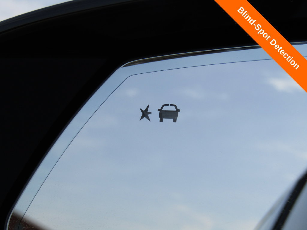 Used 2025 Chevrolet Suburban High Country AWD/4WD image 15