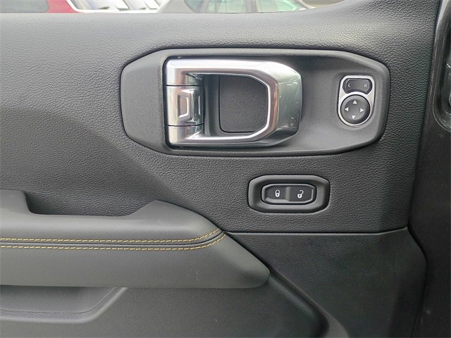 New 2025 Jeep Wrangler Sahara image 9