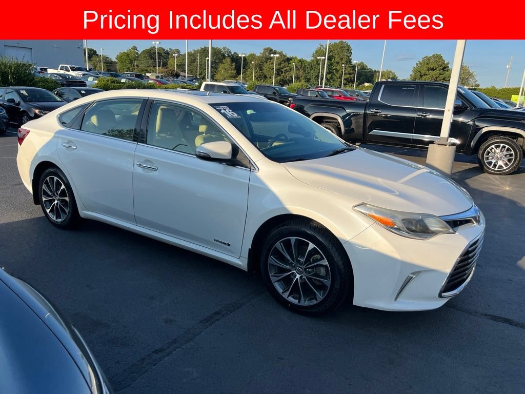 Used 2016 Toyota Avalon XLE Premium FWD image 12