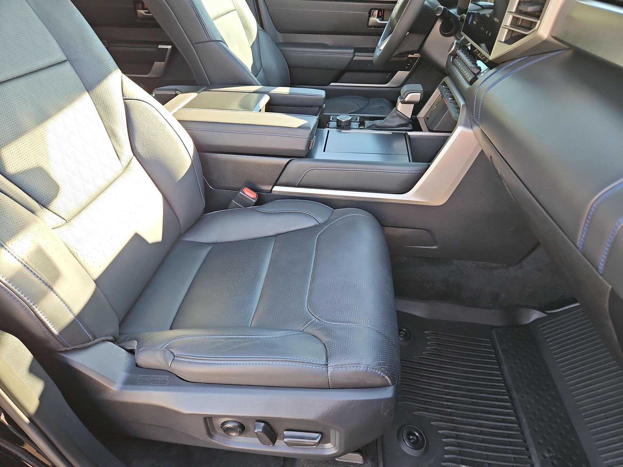 Used 2026 Toyota Sequoia Platinum w/ TRD Performance Package (TMS) AWD/4WD image 29