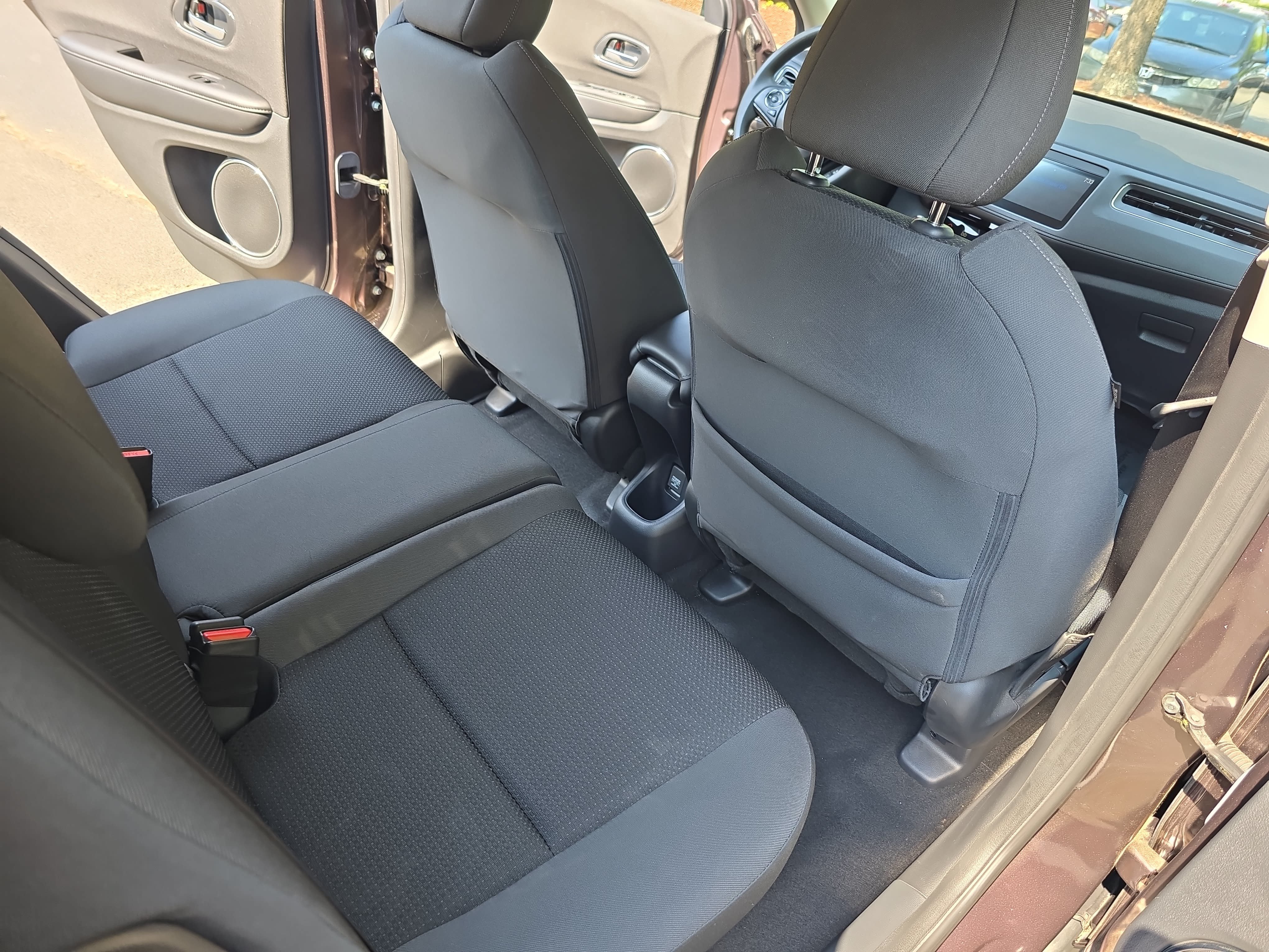 Used 2022 Honda HR-V EX image 11