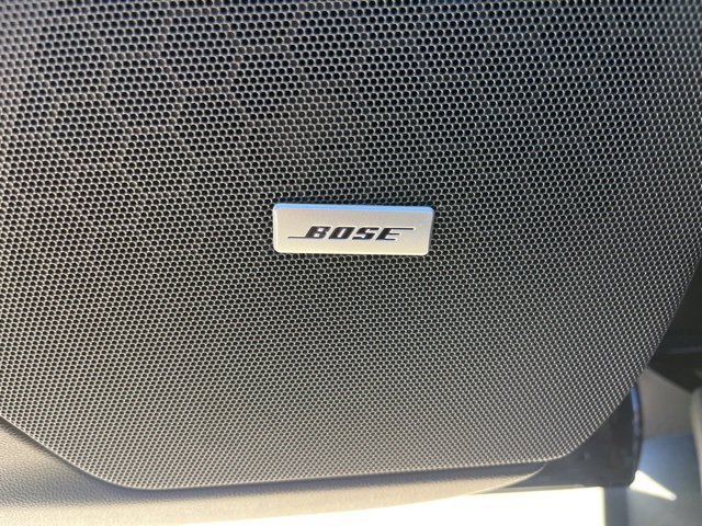 New 2026 Cadillac XT5 Premium Luxury w/ LPO, Floor Liner Package image 15