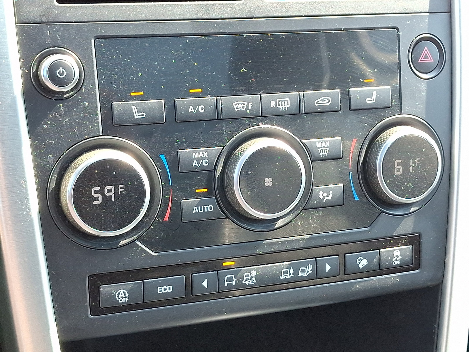 Used 2019 Land Rover Discovery Sport HSE AWD/4WD image 16