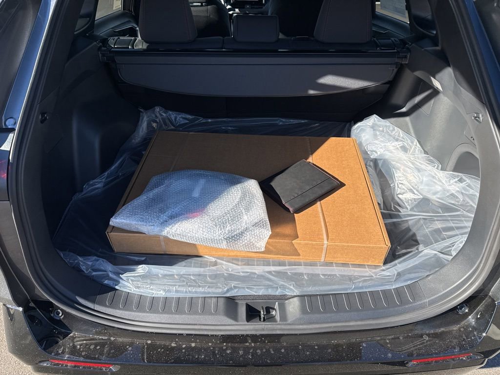 New 2025 Toyota RAV4 SE image 9